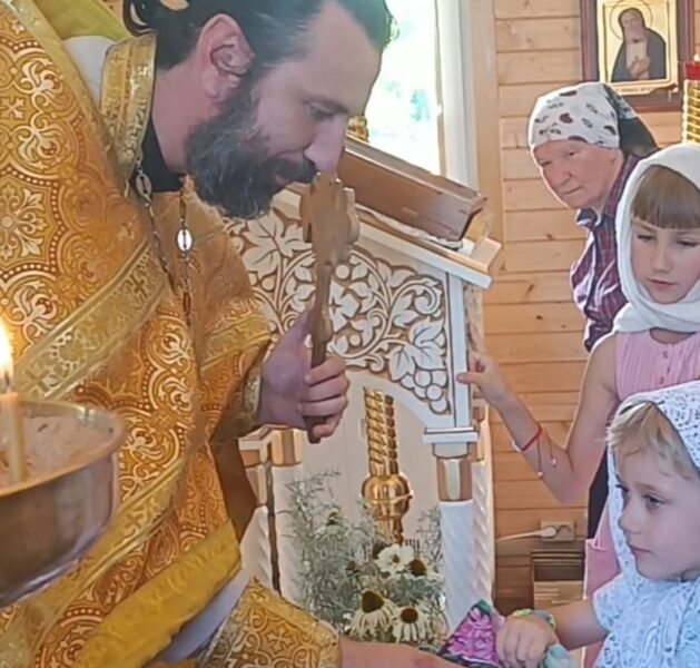 В храме блаженной Ксении на Московской улице отметили начало нового учебного года